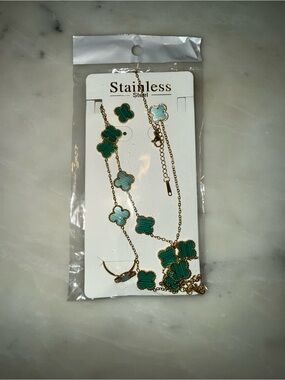 Gold-Tone Green Clover Necklace Set - Stainless Steel
